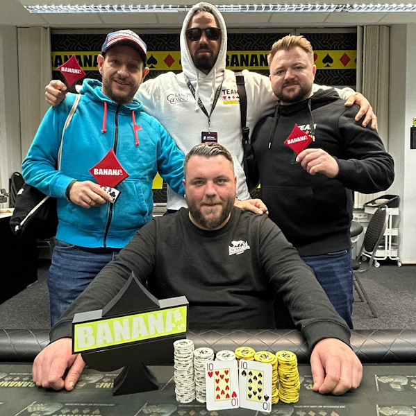 Bild der Gruppe der Top 4 des Tournaments #3 vom 11. Januar 2025